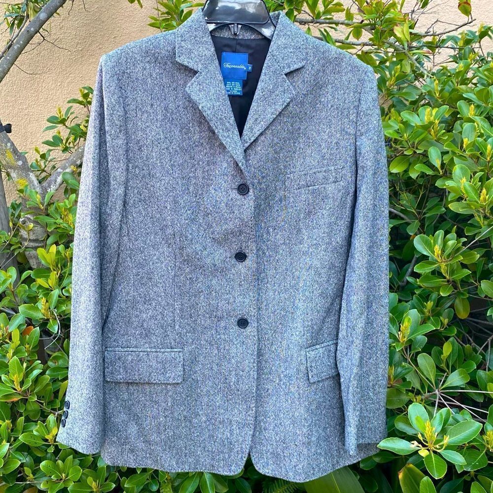 Faconnable Womens Black & White100% Wool Blazer/Jacket. Size 14. NWOT